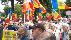 Оппозиция Молдавии оспорит итоги выборов в Конституционном суде при победе Санду