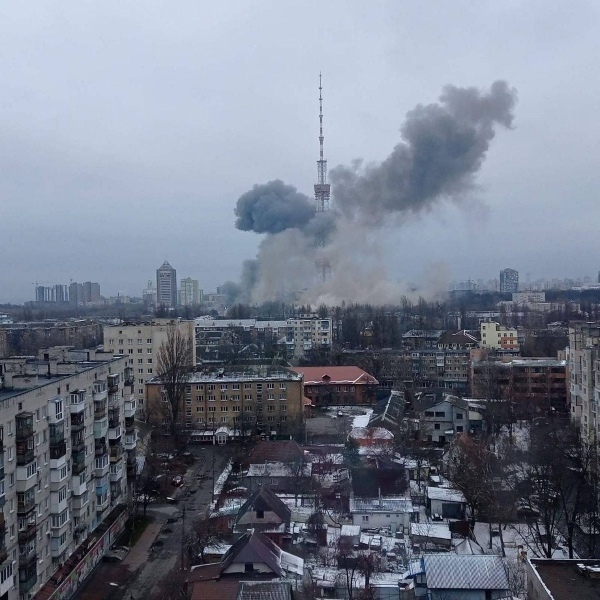 Украинские СМИ сообщили о взрывах в Киеве